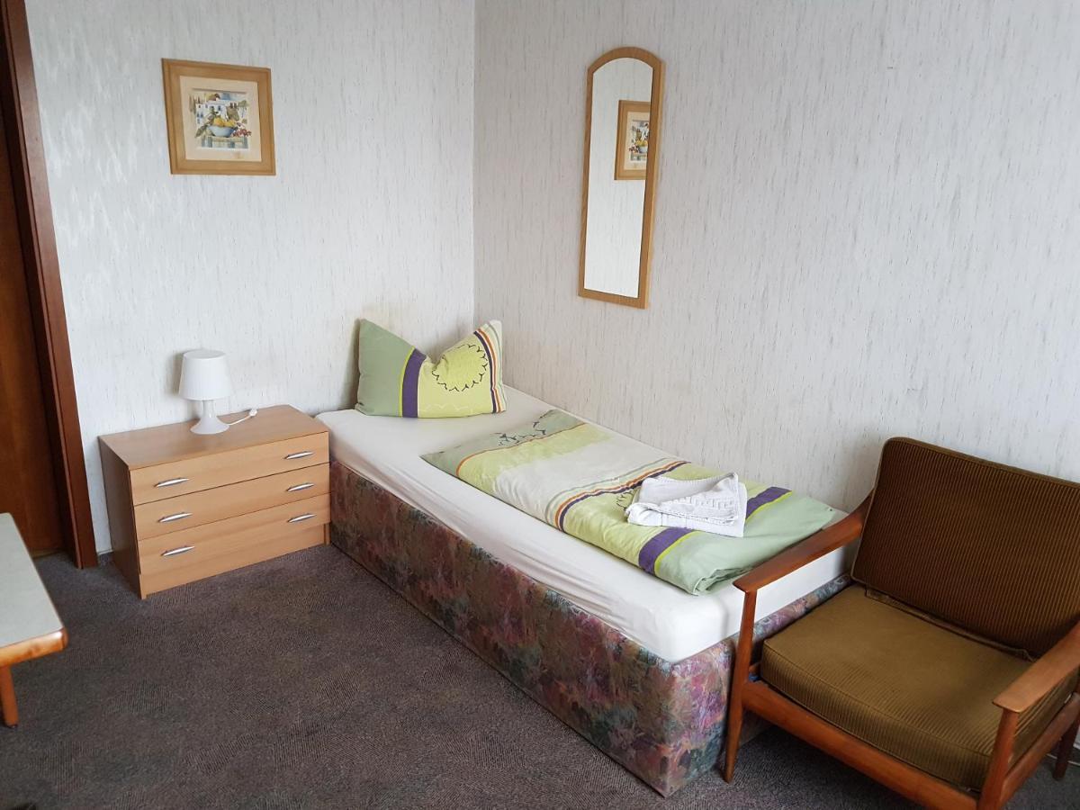 Genthin Hotel Arkona מראה חיצוני תמונה